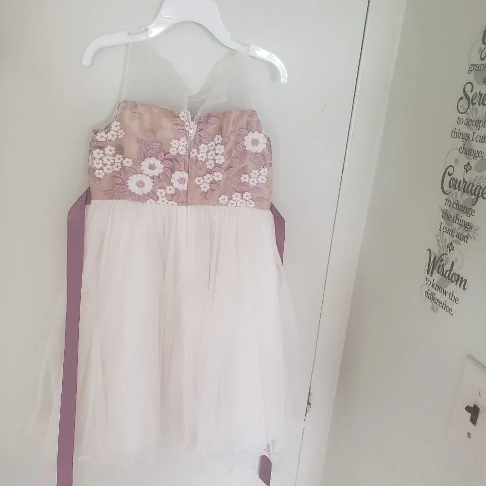 Dress - Picture 1 of 2